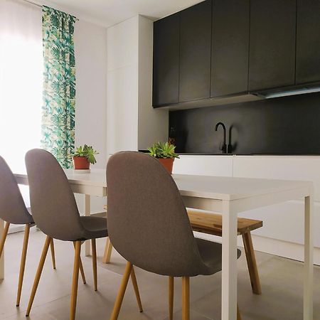 Apartamentos Munoz Fornell 2 Chiclana de la Frontera Eksteriør bilde