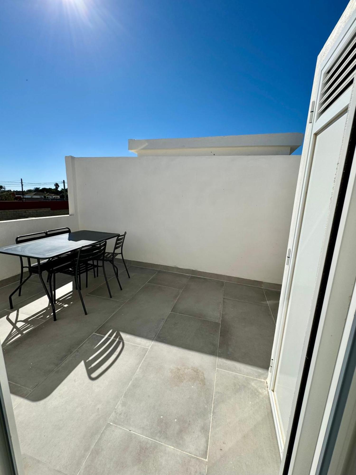Apartamentos Munoz Fornell 2 Chiclana de la Frontera Eksteriør bilde